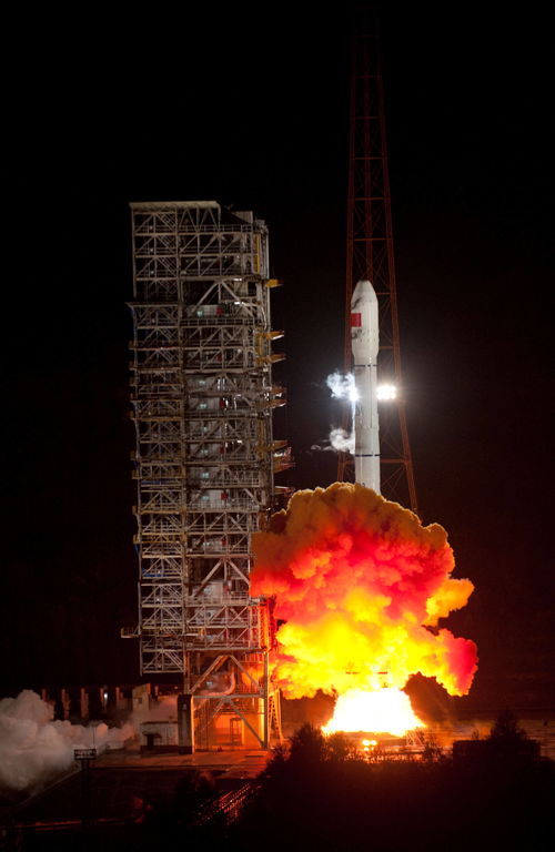 中国北斗 服务全球 写在我国完成北斗全球卫星导航系统星座部署之际